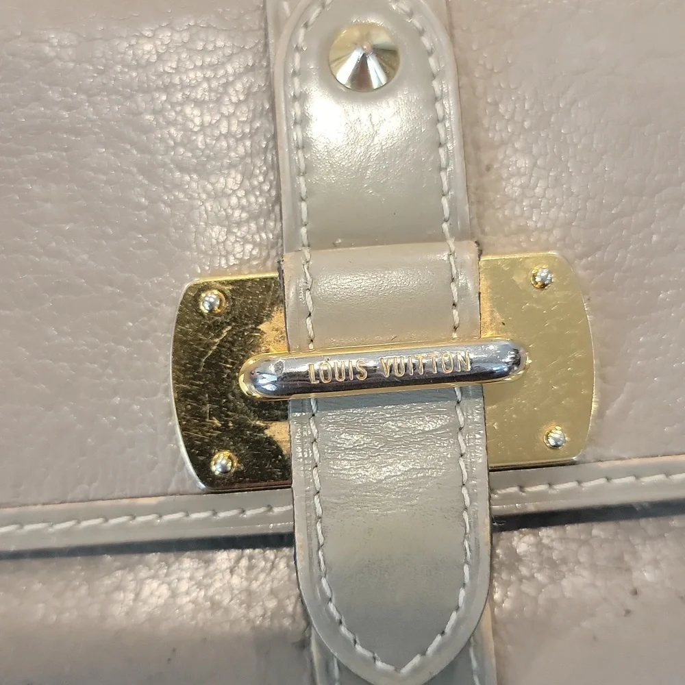 Authentic Louis Vuitton Suhali wallet